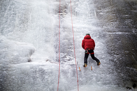 campdudley16_iceclimbing_bd_1700
