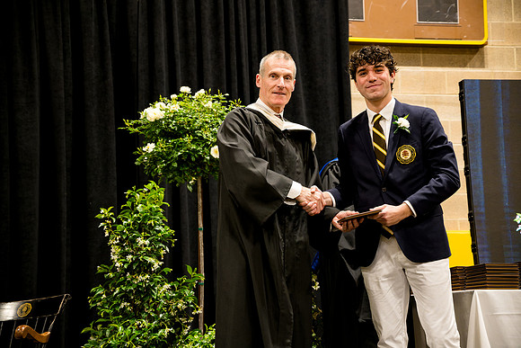 graduation25_diploma_ah_0657