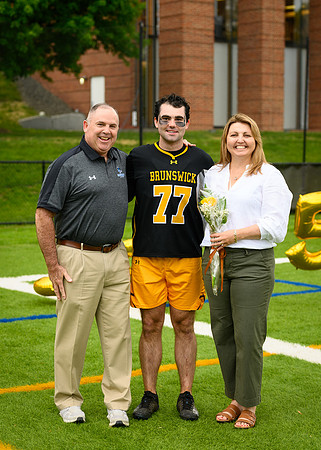 lacrosse_2025-05-13_seniorday_wkl3_0840