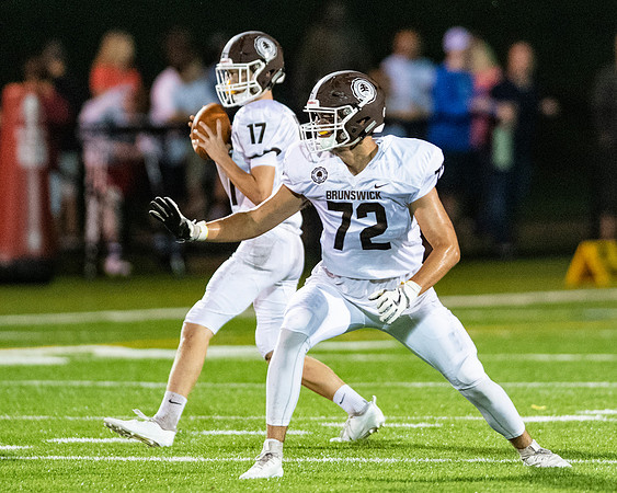 football_2018-09-14_dburns_9196
