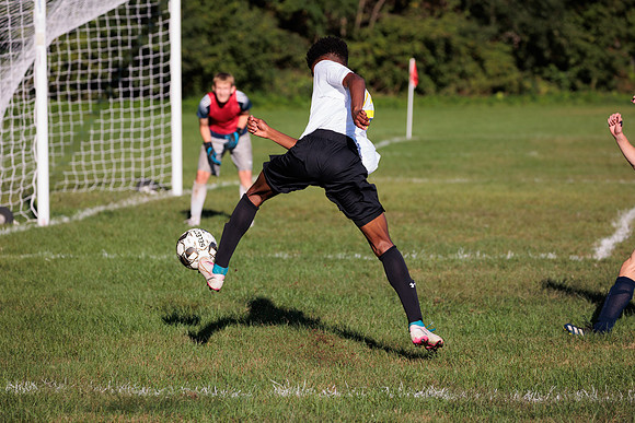 randolphvt2223_tripsoccerpre_game_bdf2_0122