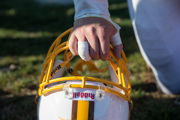football_nepsac15_mg_8441