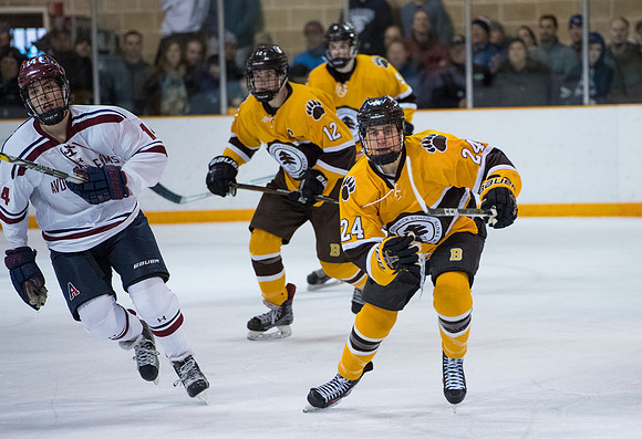 hockey_2017-03-04_dburns_3855