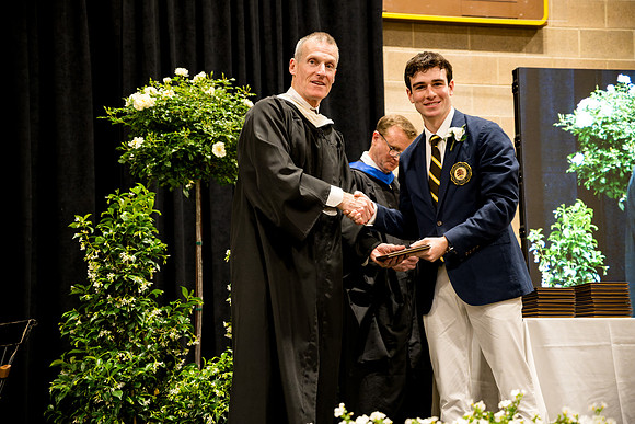graduation25_diploma_ah_0721