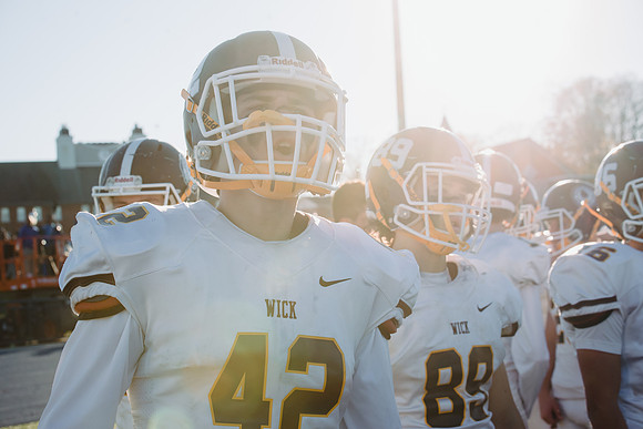 football_nepsac16_hp_3195