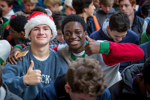 holiday_allschool16_jfess_6452