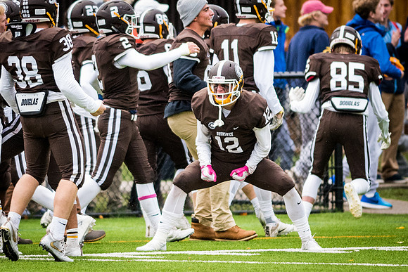 hc16_football_wkl_7819
