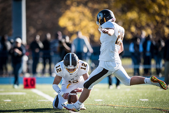 football_nepsac16_wkl_3779