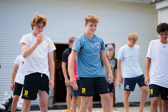 randolphvt2223_tripsoccerpre_yoga_bdf2_0434