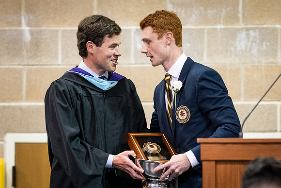 graduation19_wkl1_9435