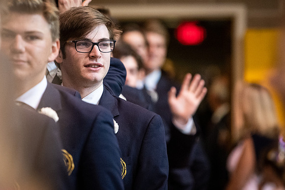 graduation19_wkl2_8151
