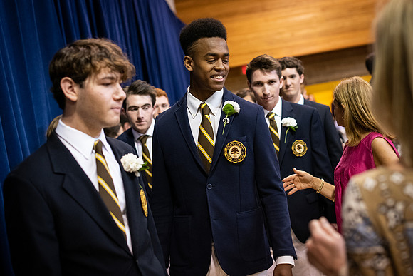 graduation19_wkl1_9016