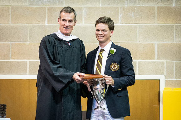 graduation19_wkl1_9490