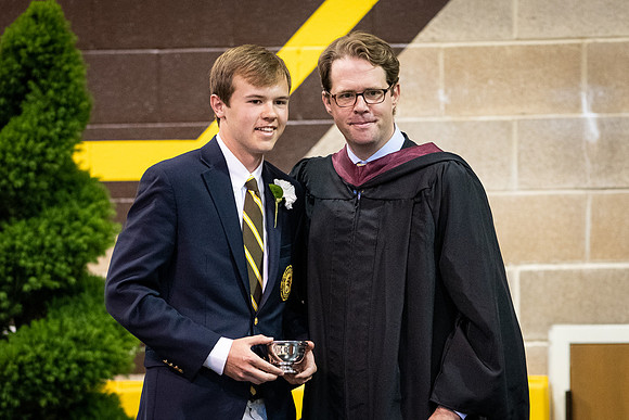 graduation19_wkl1_9466