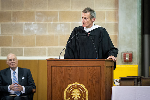 graduation19_wkl1_9035_1