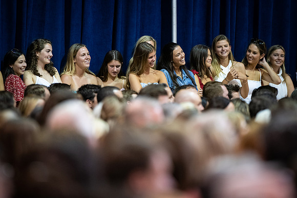 graduation19_wkl1_9158