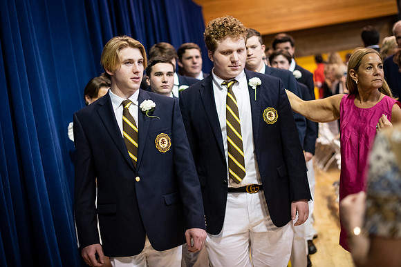 graduation19_wkl1_8945