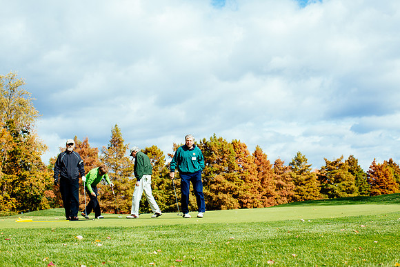 alumni_golfouting13_jk_3670