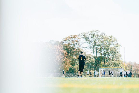 hc17_alumnisoccer_jk_6476