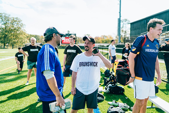 hc17_alumnisoccer_jk_6576