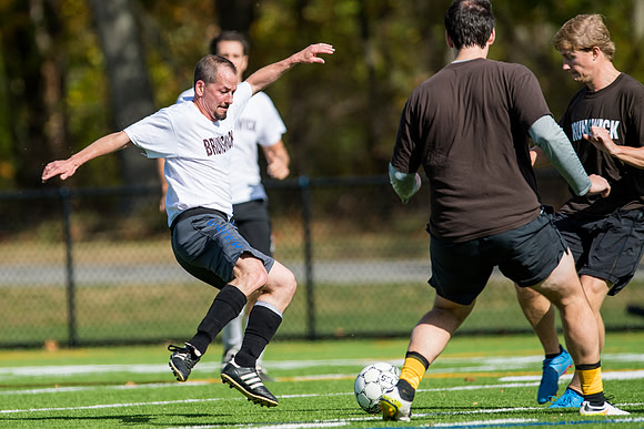 hc17_alumni_soccer_dburns_0502