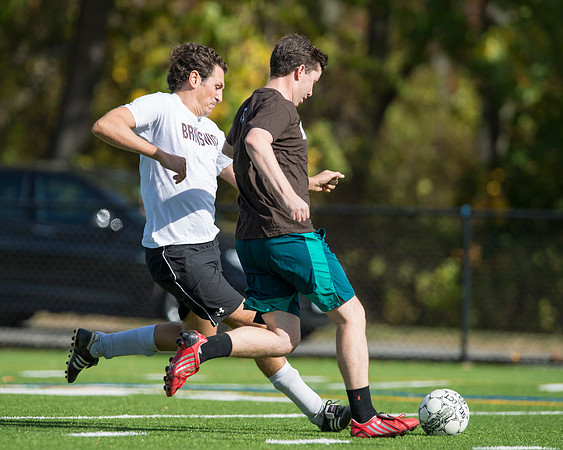 hc17_alumni_soccer_dburns_0512