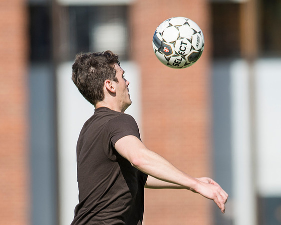 hc17_alumni_soccer_dburns_0673