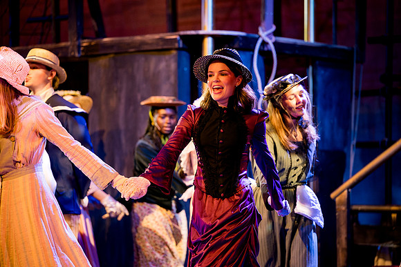 hmspinafore_springmusical25_fri_us_ah_0112