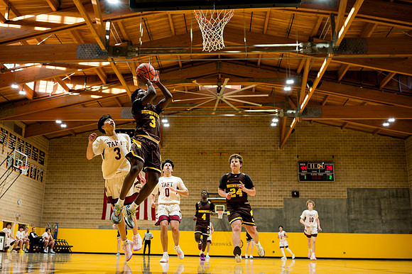 basketball_jv_2024-120-07_ah_0154