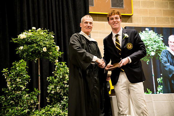 graduation25_diploma_ah_0879