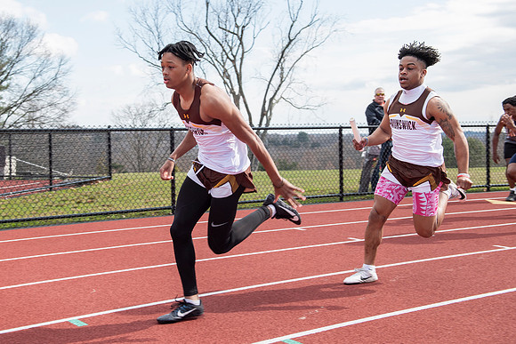 trackfield_2022-04-09_dburns1_5641