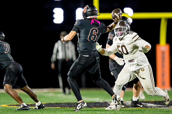football_2024-10-12_ah_0123