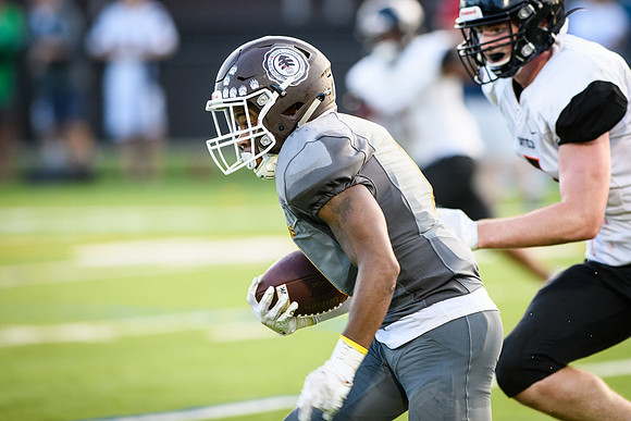 football_2021-09-25_wkl1_0011