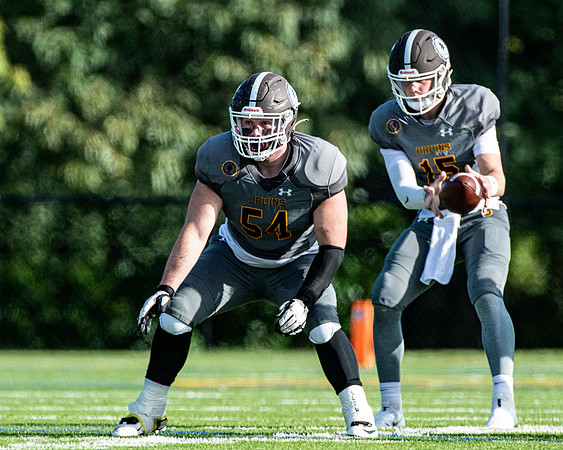 football_2021-09-25_dburns1_4960