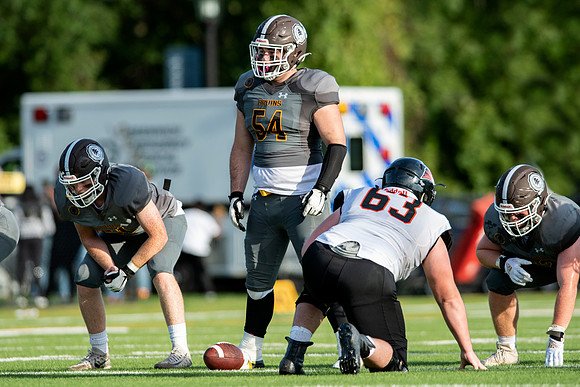 football_2021-09-25_dburns2_3534