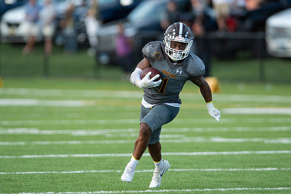 football_2021-09-25_dburns2_3612