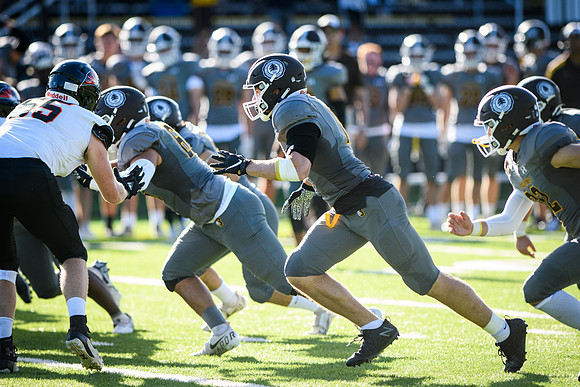 football_2021-09-25_wkl1_9512