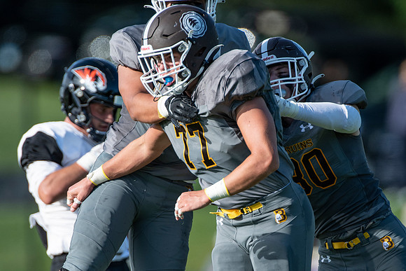 football_2021-09-25_dburns1_4935