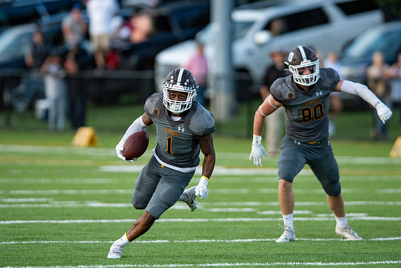 football_2021-09-25_dburns2_3608