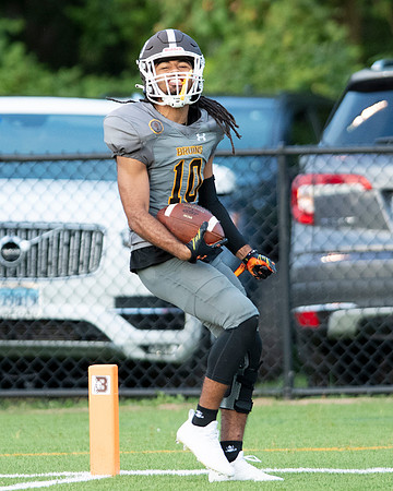 football_2021-09-25_dburns2_3692