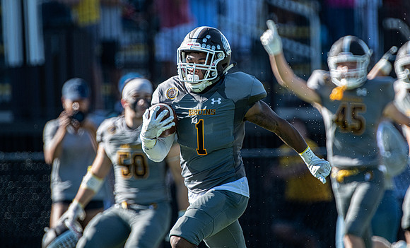 football_2021-09-25_dburns1_4902