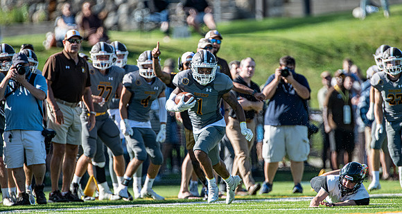 football_2021-09-25_dburns1_4888