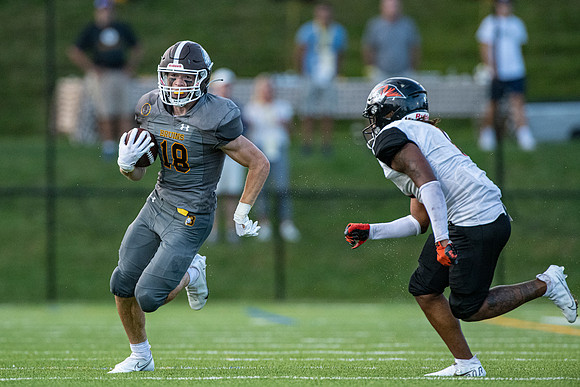 football_2021-09-25_dburns1_5255
