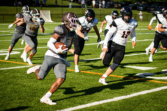 football_2021-09-25_wkl1_9400
