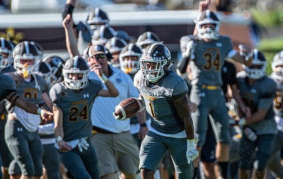 football_2021-09-25_dburns1_4890