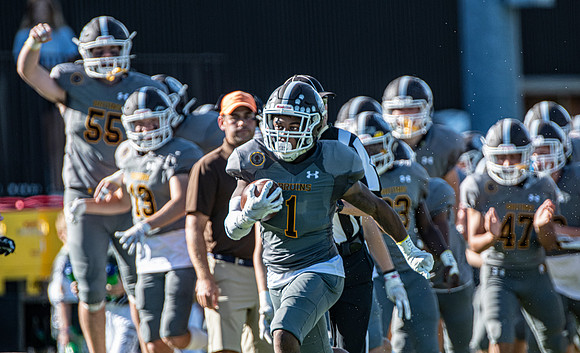 football_2021-09-25_dburns1_4894