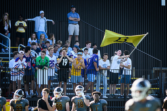 football_2021-09-25_wkl1_9521