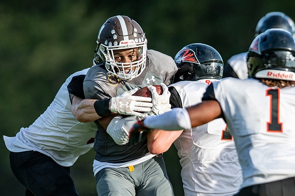 football_2021-09-25_dburns2_3545