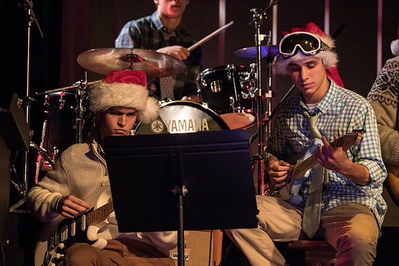 holiday_us_hp_6954