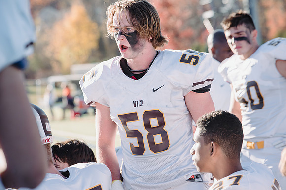 football_nepsac16_hp_2914